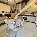 La Brezza Viareggina A 500 Mt Dal Mare, Dal Carnevale E Dagli Stabilimenti Balneari Apartmán Viareggio