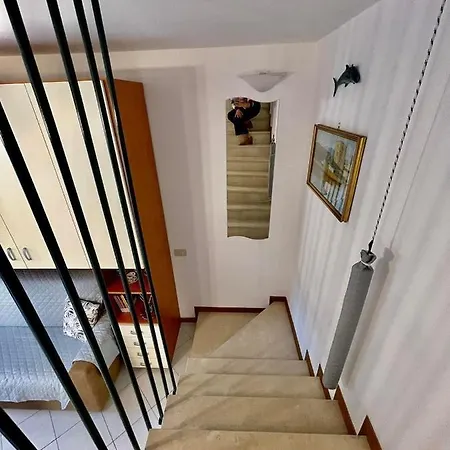 Апартаменты La Brezza Viareggina A 500 Mt Dal Mare, Dal Carnevale E Dagli Stabilimenti Balneari *